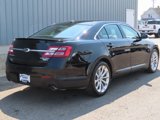 Used 2018 Ford Taurus Limited image 3