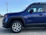 Used 2018 Jeep Renegade Latitude image 2