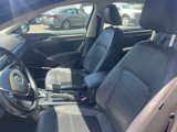 Used 2017 Volkswagen Passat 1.8T R-Line image 4