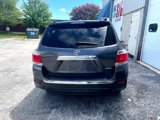 Used 2011 Toyota Highlander SE image 3