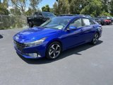 Used 2022 Hyundai Elantra SEL w/ Convenience + Premium Package image 3
