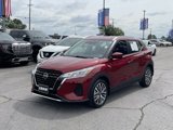 Used 2023 Nissan Kicks SV image 3