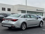 Used 2021 Toyota Avalon XLE image 5