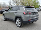 Used 2022 Jeep Compass Limited image 5