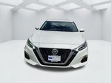 Used 2020 Nissan Altima 2.0 Platinum image 2