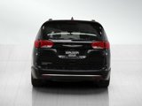 Used 2017 Chrysler Pacifica Touring-L Plus w/ Tire & Wheel Group image 4