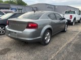 Used 2012 Dodge Avenger SE image 3
