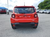 Used 2016 Jeep Renegade Latitude w/ Popular Equipment Group image 5