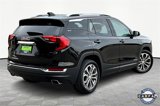 Used 2019 GMC Terrain SLT w/ Preferred Package image 5