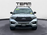 Used 2021 Ford Explorer XLT w/ Equipment Group 202A image 2