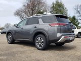 New 2025 Nissan Pathfinder SL image 4