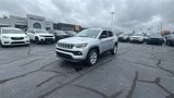 New 2025 Jeep Compass Latitude image 3