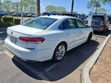 Used 2020 Volkswagen Passat 2.0T SE image 4