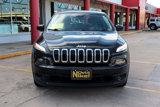 Used 2015 Jeep Cherokee Sport image 3