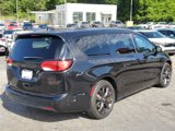 Used 2018 Chrysler Pacifica Touring-L Plus image 6