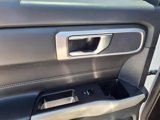 Used 2021 Ford Explorer XLT image 6