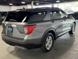 Used 2021 Ford Explorer XLT image 4