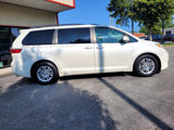 Used 2015 Toyota Sienna XLE Premium image 6