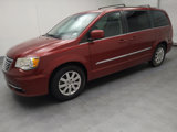 Used 2014 Chrysler Town & Country Touring image 2