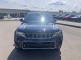 Used 2023 Jeep Grand Cherokee Overland w/ Luxury Tech Group IV image 2