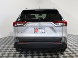 Used 2021 Toyota RAV4 LE image 5