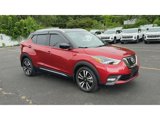 Used 2020 Nissan Kicks SR image 2