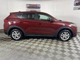 Used 2019 Hyundai Tucson SE image 2