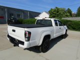 Used 2018 Toyota Tacoma SR image 4