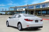 Used 2017 Lexus ES 350 Premium image 4