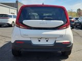Certified 2022 Kia Soul LX w/ Technology Package image 5