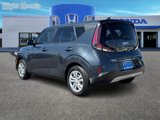 Used 2023 Kia Soul LX image 4