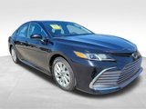 Used 2024 Toyota Camry LE image 3