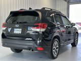 Used 2019 Subaru Forester Premium image 3