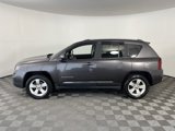 Used 2015 Jeep Compass Latitude image 4