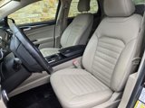 Used 2017 Ford Fusion SE w/ Fusion SE Technology Package image 5