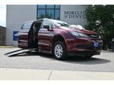 Used 2021 Chrysler Voyager Lxi image 2