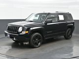 Used 2012 Jeep Patriot Latitude w/ Altitude Pkg image 2