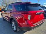 Certified 2022 Ford Explorer XLT w/ Equipment Group 202A image 4