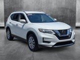 Used 2020 Nissan Rogue SV image 3