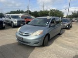Used 2010 Toyota Sienna LE image 3