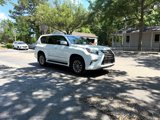 Used 2016 Lexus GX 460 Luxury image 3