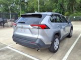 Used 2021 Toyota RAV4 LE image 5