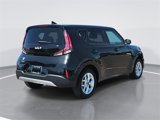 Used 2024 Kia Soul S image 3