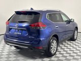 Used 2017 Nissan Rogue SV image 5