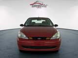Used 2003 Ford Focus SE image 2