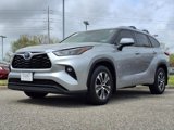 Used 2020 Toyota Highlander XLE image 4