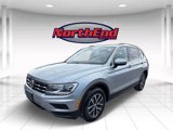Used 2020 Volkswagen Tiguan SE w/ Panoramic Sunroof Package image 5