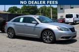 Used 2013 Chrysler 200 Limited image 2