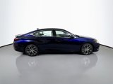 New 2025 Lexus ES 300h w/ Premium Package image 4