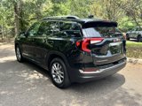 Used 2024 GMC Terrain SLT image 4